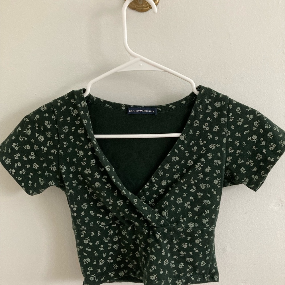 brandy melville floral top